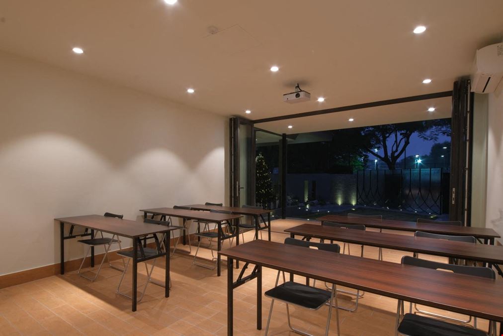 Kyushu Promotion Center Powered By The Company