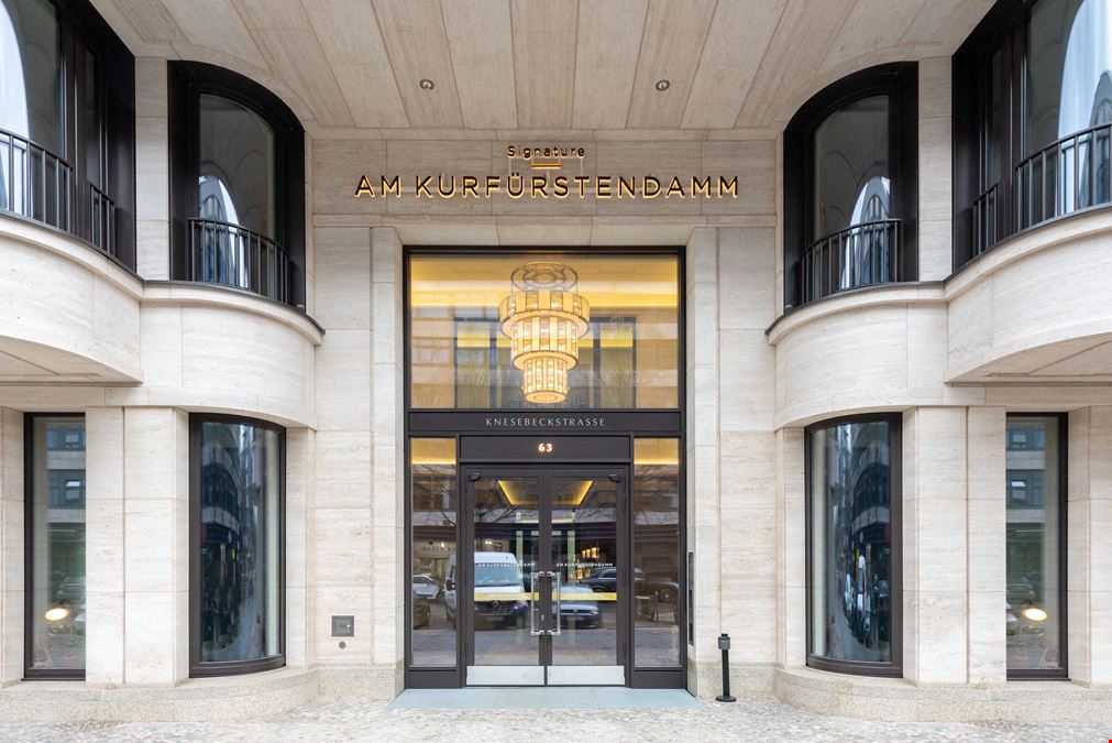 Signature - Kurfürstendamm