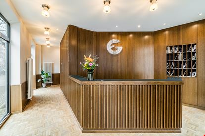 THE GATE BERLIN HQ - TOR 201