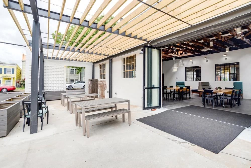 The Link in Old Town