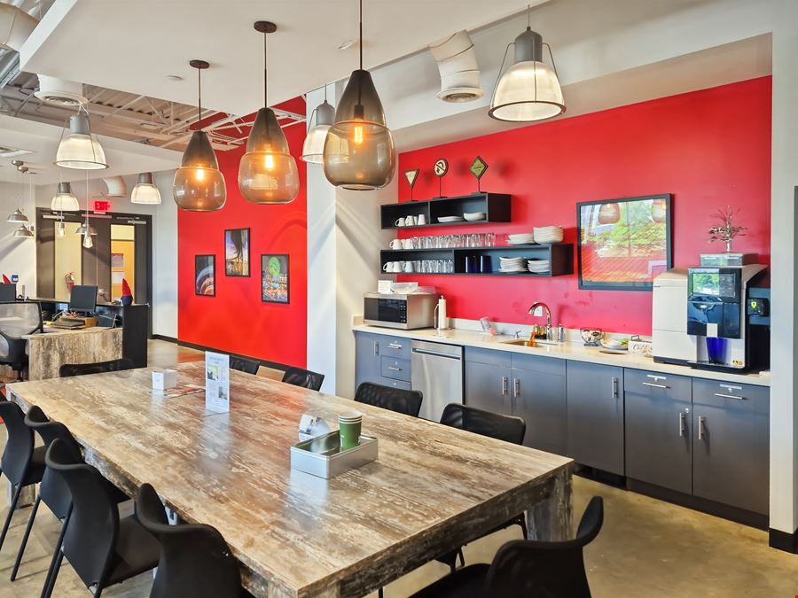 KY, Louisville - Brownsboro Crossing