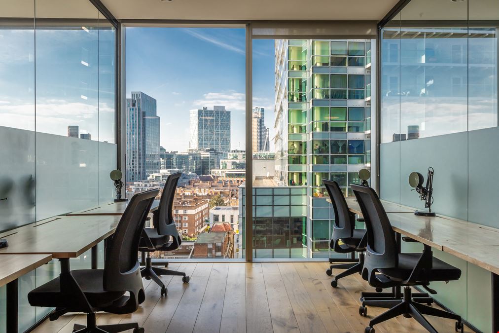 InfinitSpace - Beyond Aldgate Tower