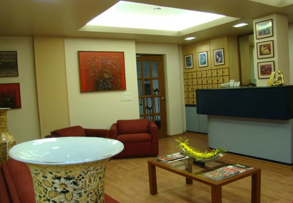 DBS Business Center - Hungerford Street