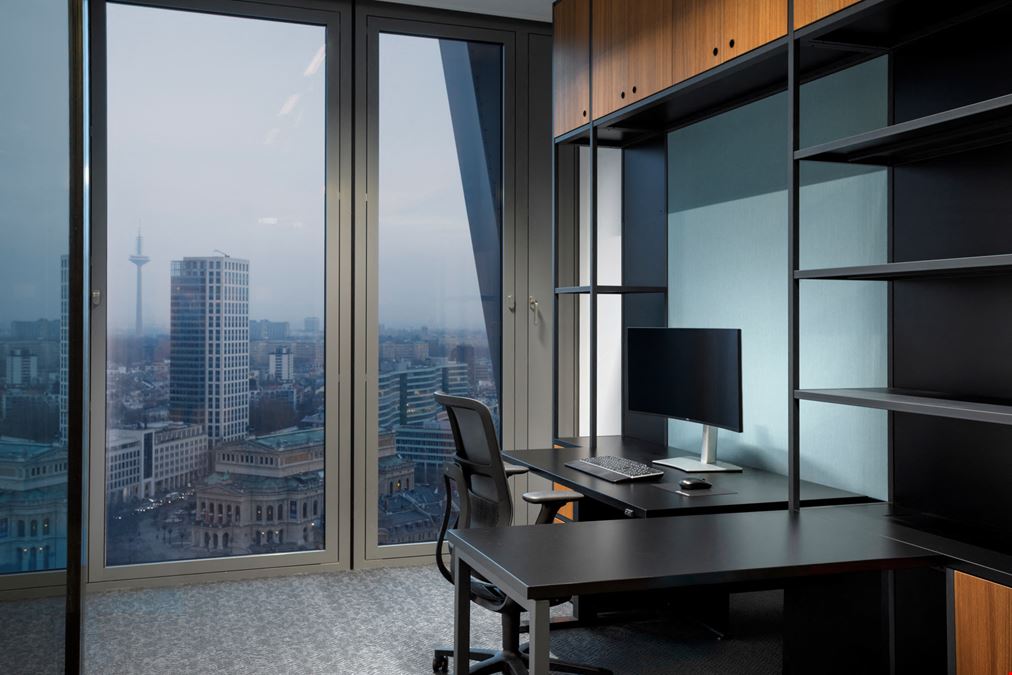 K1 Business Club - k1 BusinessClub FOUR