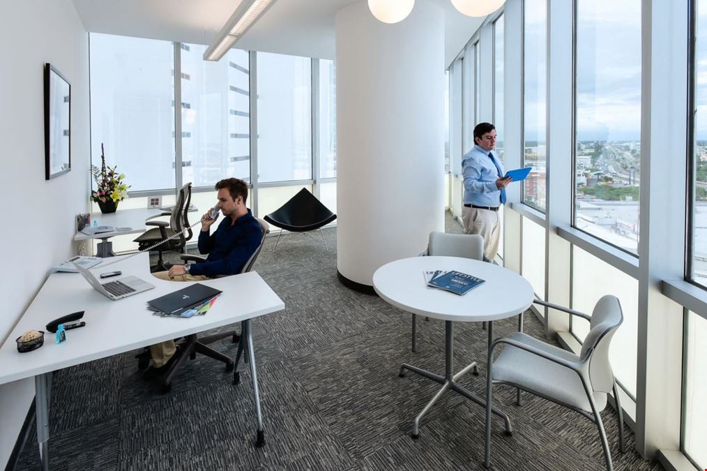 IOS OFFICES - Corporativo Malecón Américas