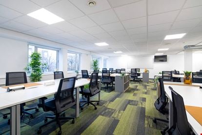 DeskLodge Limited - DeskLodge - Redcliffe Way
