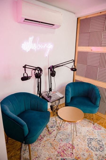 The Lounge