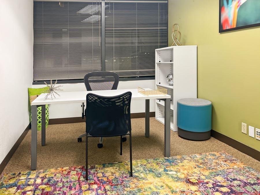 CA, Newport Beach - 5000 Birch Street