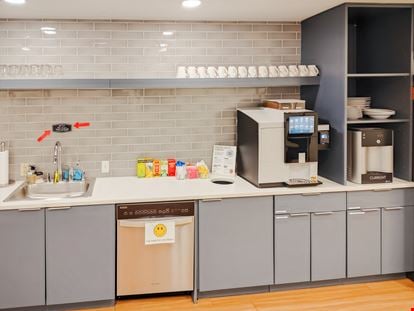 Regus - Kansas City - Crown