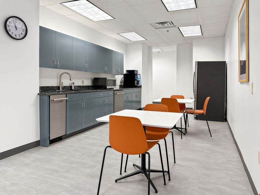 Regus - Tulsa - 6100 South Yale