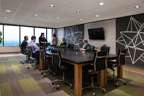 7322-7324 Southwest Freeway