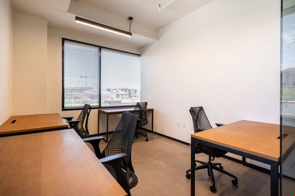 4250 North Drinkwater Blvd