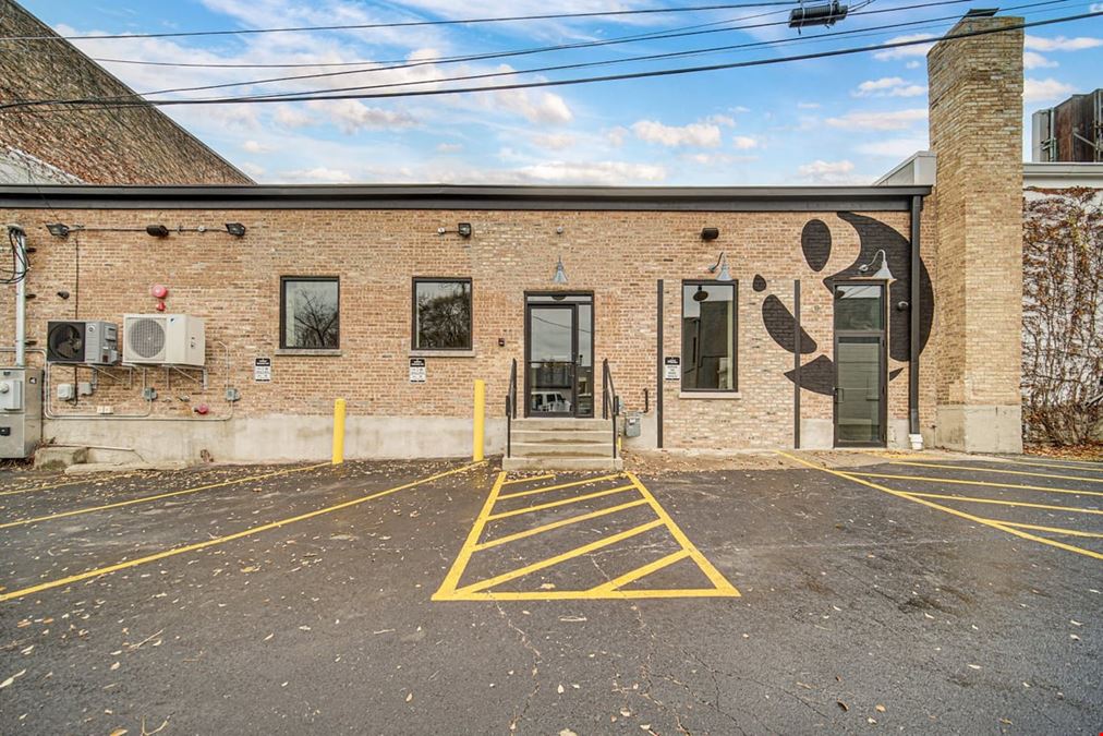 Brick & Mortar - Libertyville