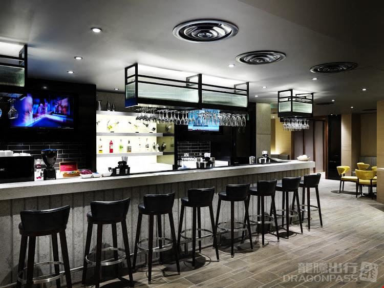 Plaza Premium Lounge Heathrow Airport Terminal 4