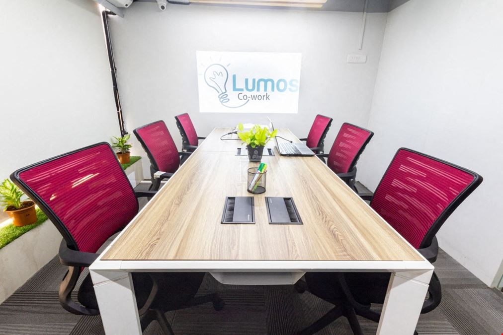 Lumos Cowork