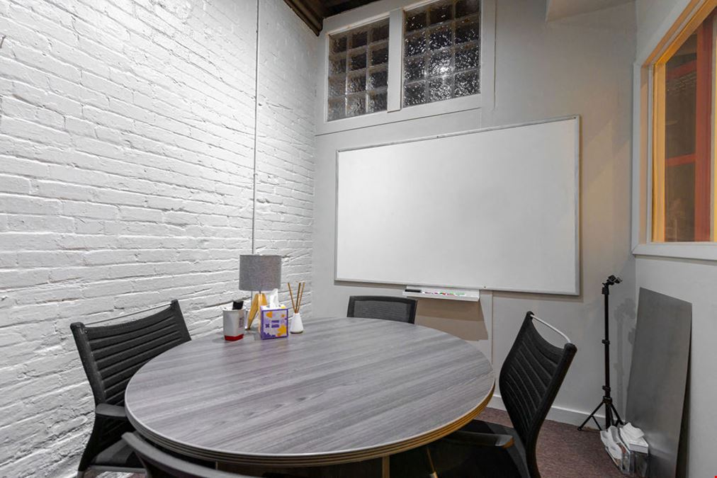 The Nest Coworking - Riverside