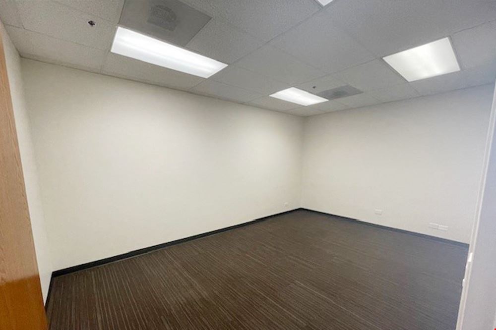 2821-2851 South Parker Road