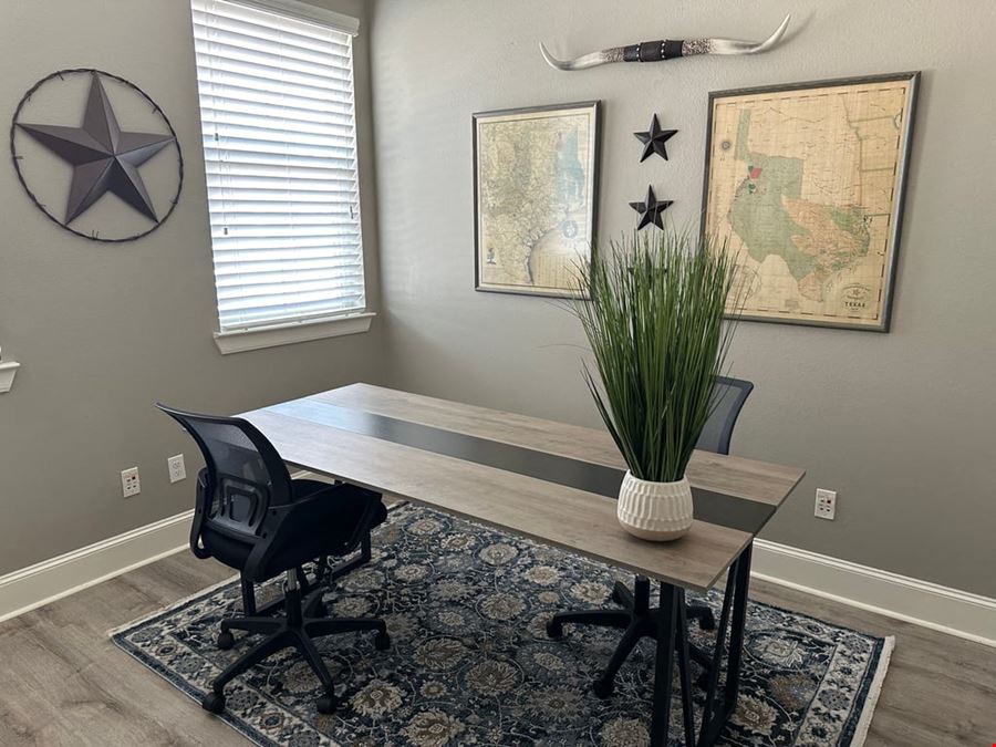 The Texan Private Office (Room 102)