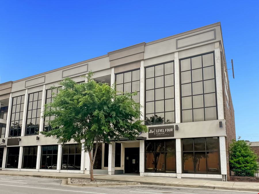 Regus - Bowling Green - 922 State Street