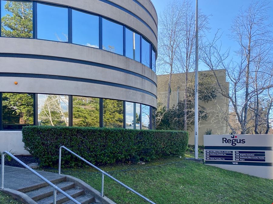 CA, Santa Rosa - Neotomas Ave