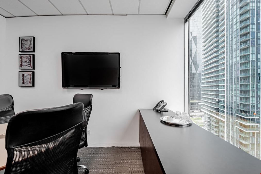 Lake Joe Boardroom