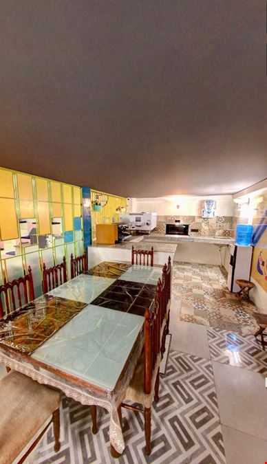 Instaa Office - Galleria Square