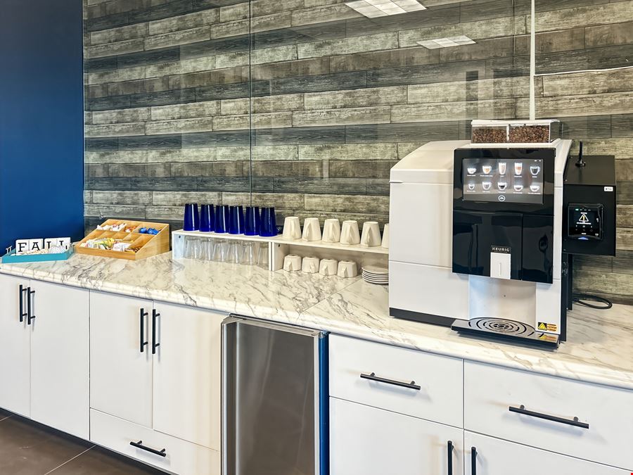 CA, Ladera Ranch - Ladera Corporate Terrace