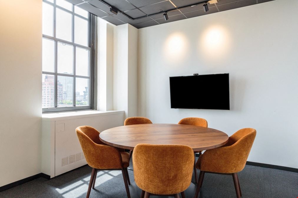 32 Avenue of the Americas