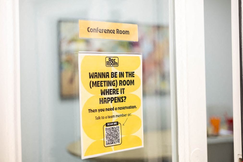 6 Person Conference Room