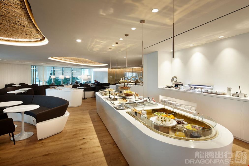 Skyhub Lounge East (T2) Incheon International Airport Terminal 2