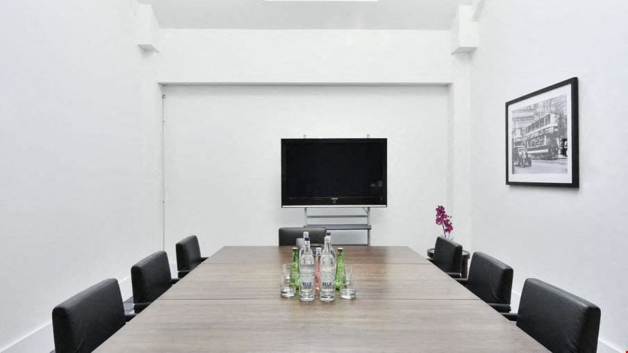 Argyll - Farm Street