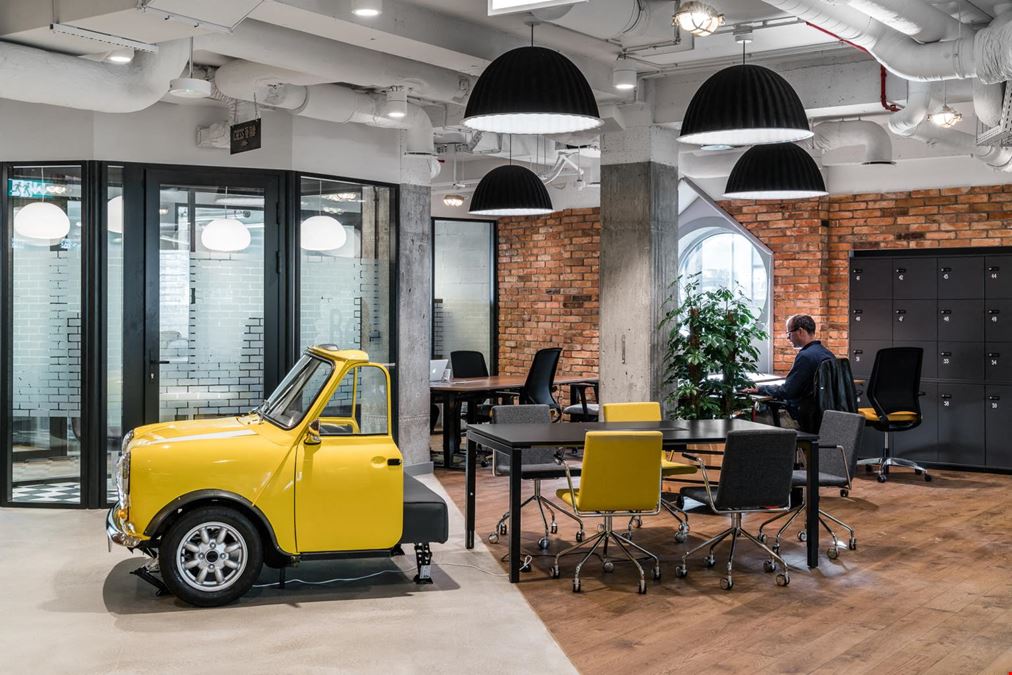 Brain Embassy Konstruktorska