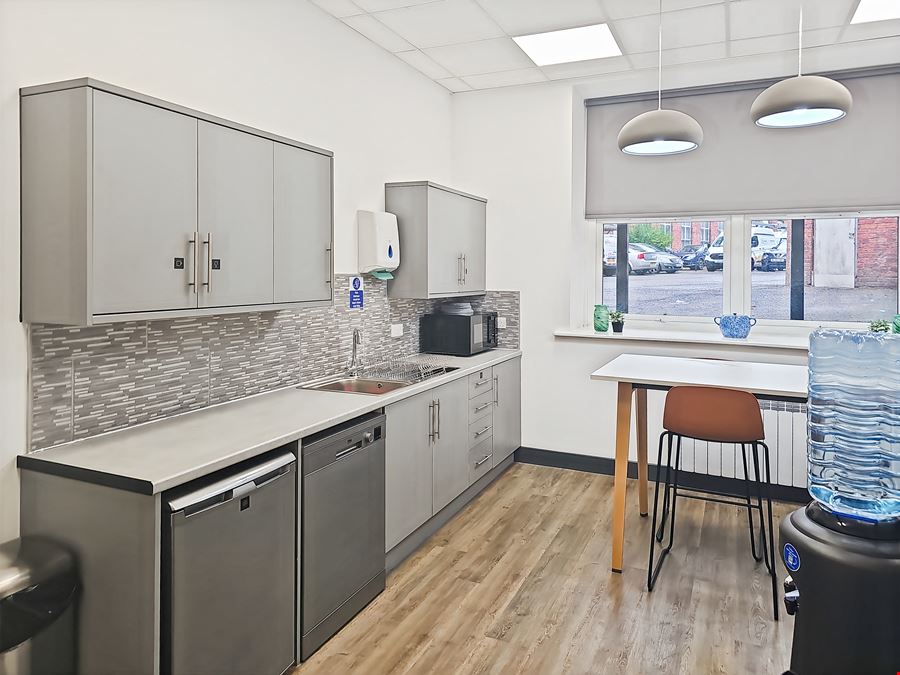 Regus - Oldham Chambers Business Centre