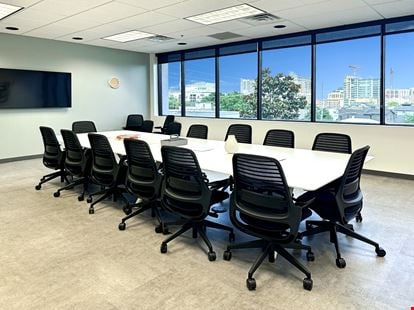 Regus - Nashville - 1 Music Circle