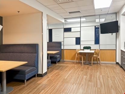 Regus - Phoenix - Washington at Sky Harbor