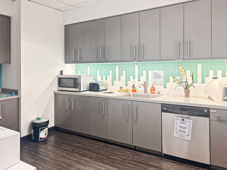 Regus - Bellevue - Skyline Tower