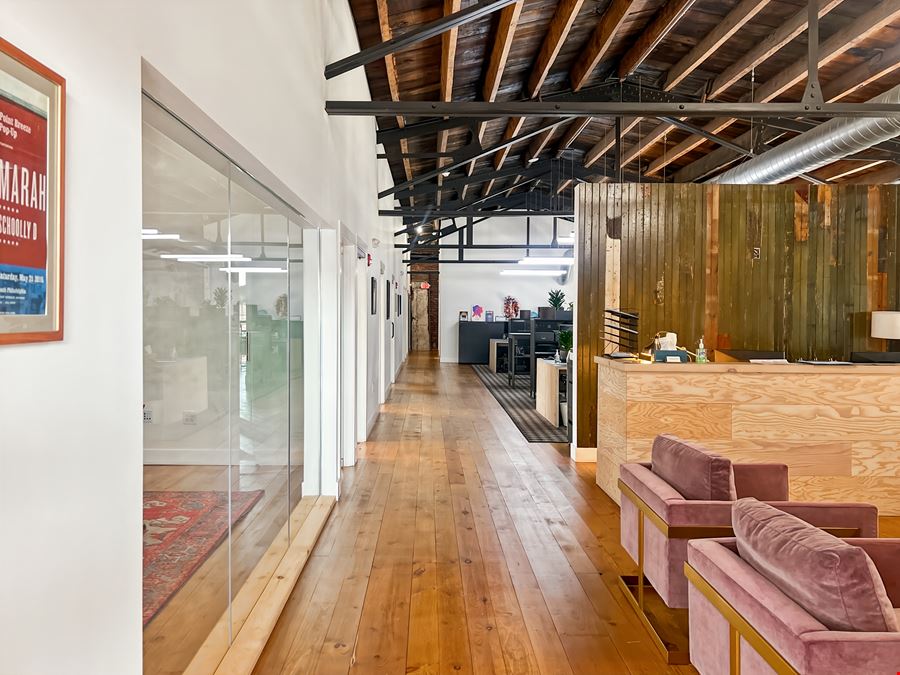 HQ - Philadelphia - Snyder Avenue
