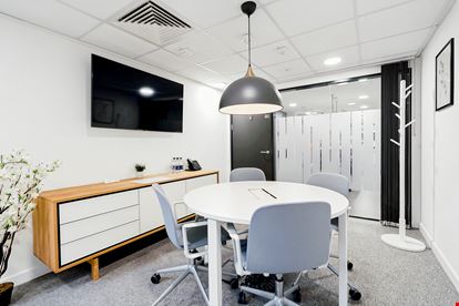 Tunbridge Wells, Pluto House