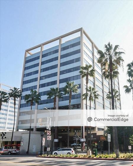 Preview of 7080 Hollywood Boulevard Coworking space for Rent in Los Angeles