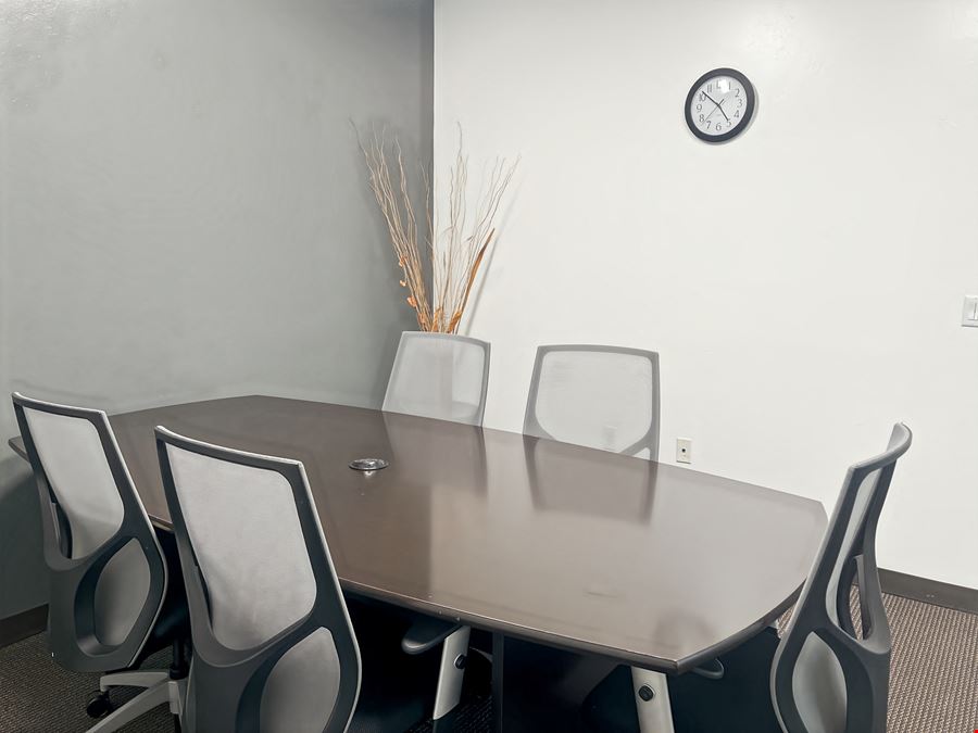 CA, Bakersfield - 4900 California Avenue