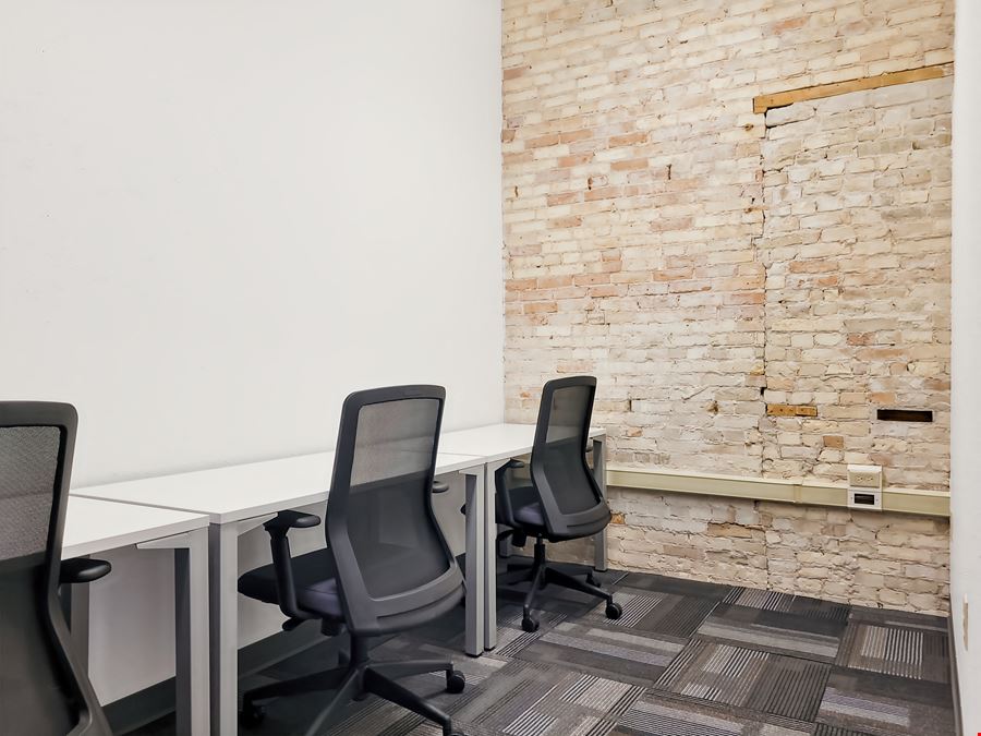 WI, Sheboygan - N 8th St