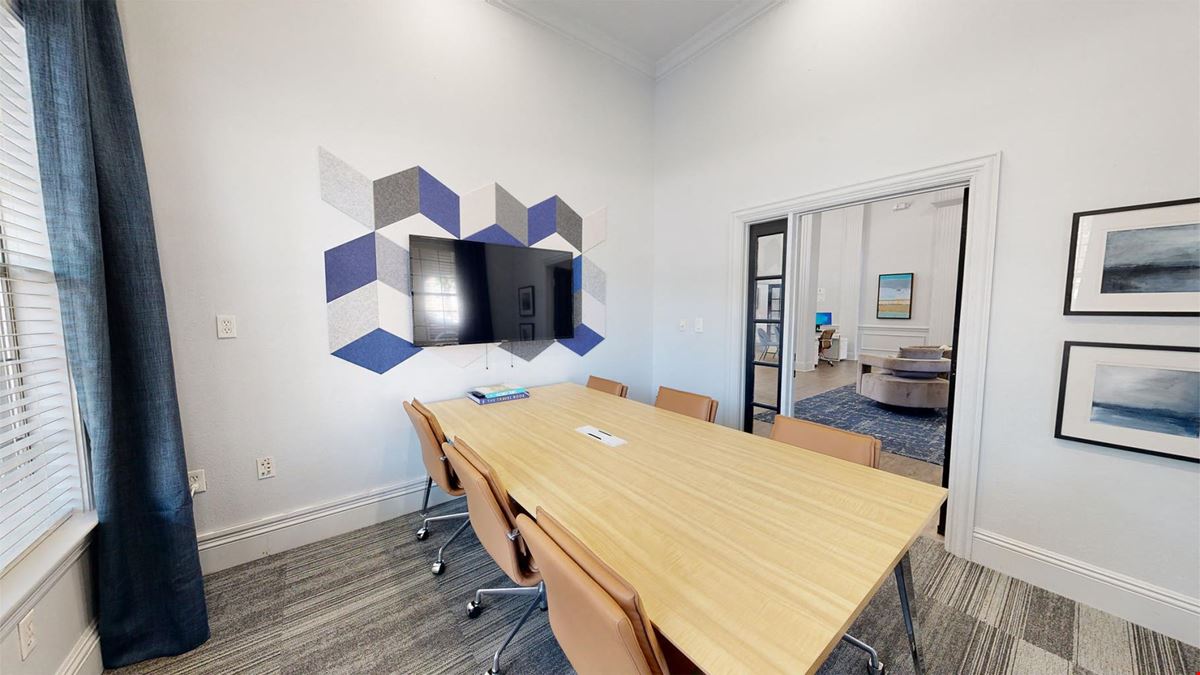 Conference Room - Seats 6