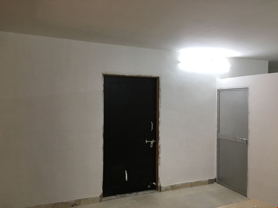 Premisin - Royal Tower