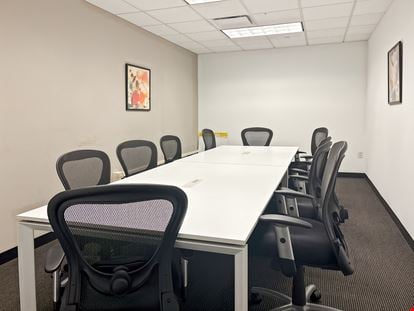 Regus - Boston - Beacon Hil 100 Cambridge Street