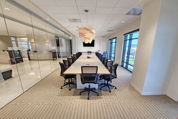 20 Person Meeting Room 4th Floor