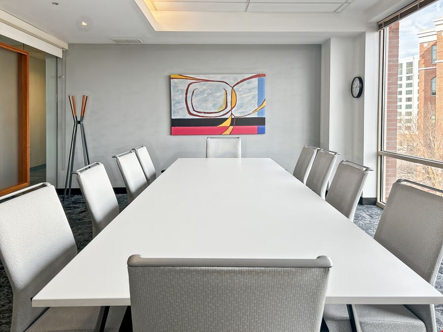 Regus - Newport News - Oyster Point