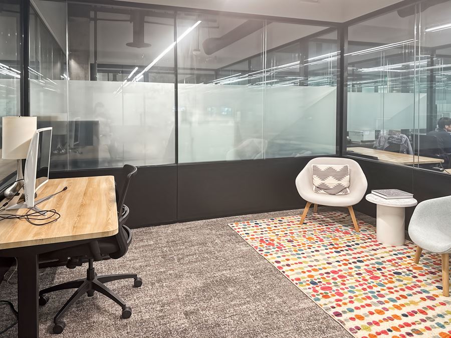 CA, San Jose - 18 S 2nd Street