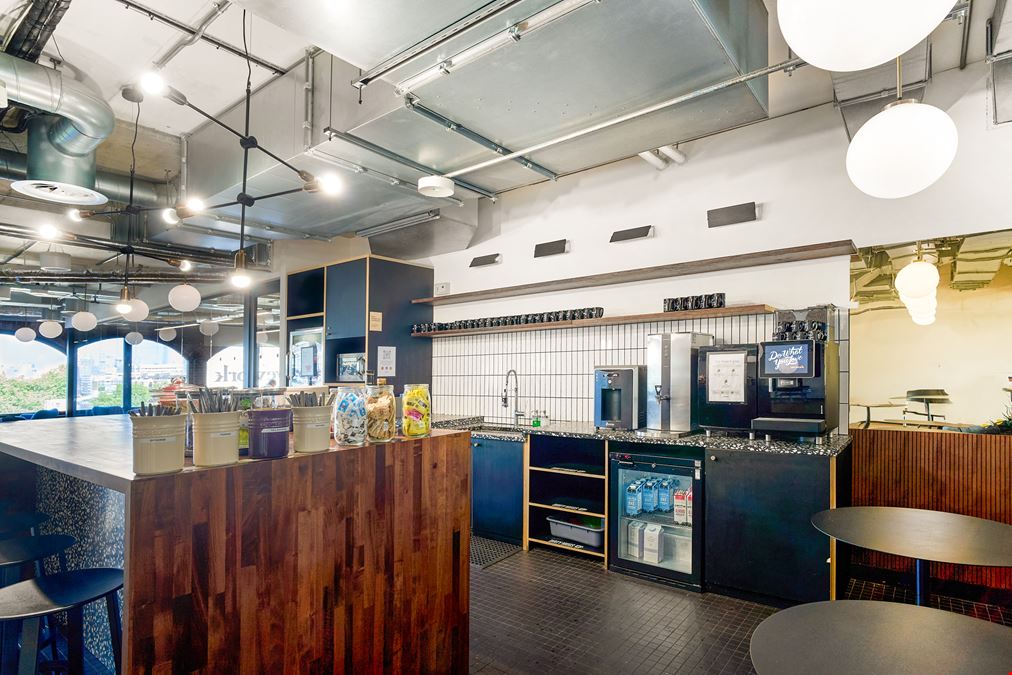 1 St Katharine's Way