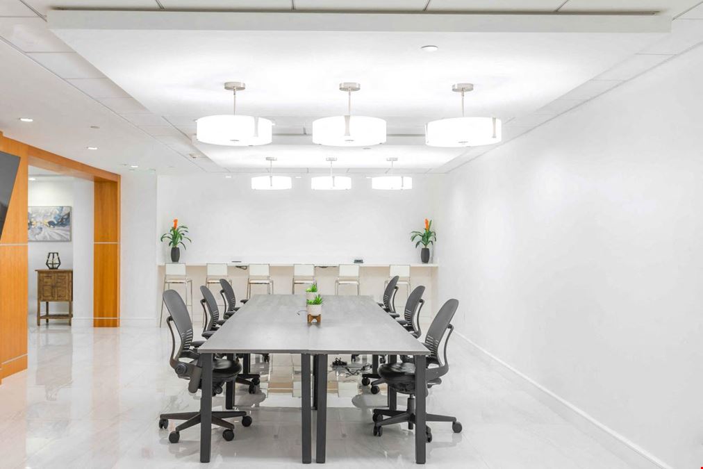 Quest Workspaces - One Biscayne Tower
