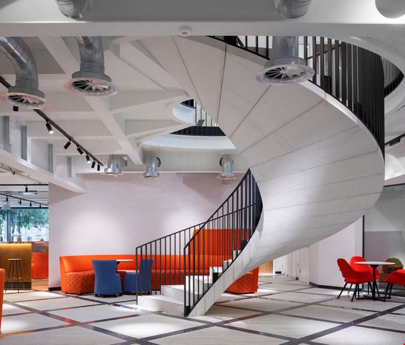 Us&Co - Stratford - East London